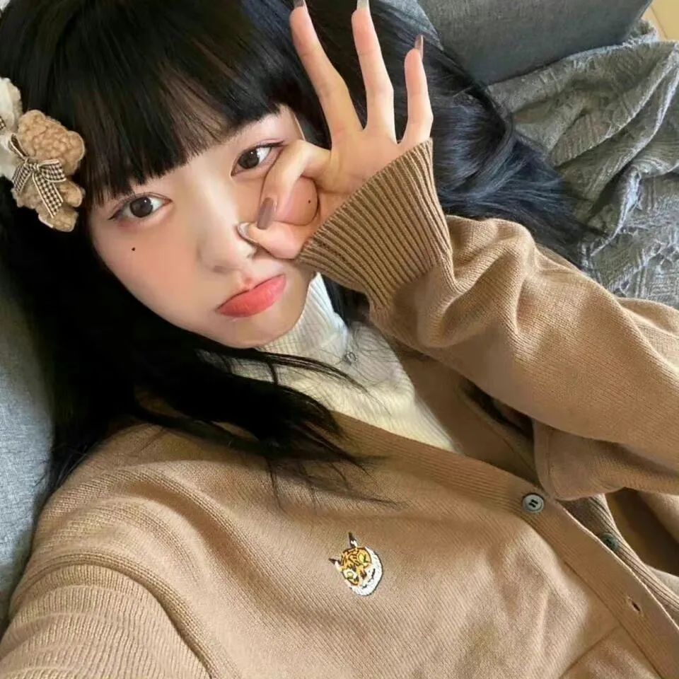 图片[28]-好看的头像七月换吧-喜欢表情包分享—全网表情包
