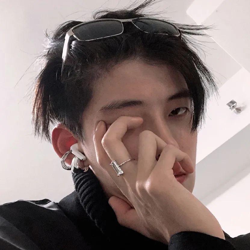 图片[26]-精选新一期微信头像-喜欢表情包分享—全网表情包