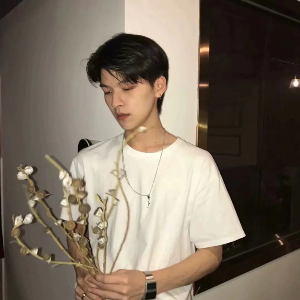 图片[38]-头像 | 你的头像该换啦-喜欢表情包分享—全网表情包