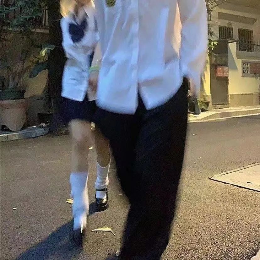 图片[5]-今日份情侣头像来啦-喜欢表情包分享—全网表情包