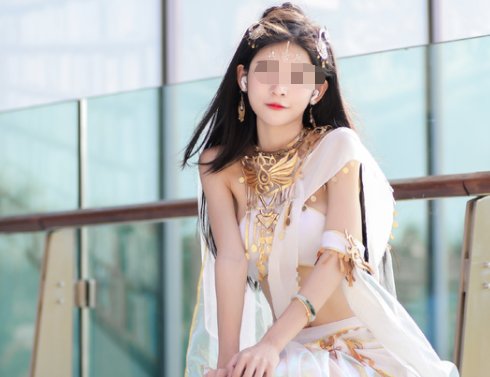 图片[8]-又一“奴性”女网红翻车：大肆卖惨，自甘“摆烂”，不值得……-喜欢表情包分享—全网表情包