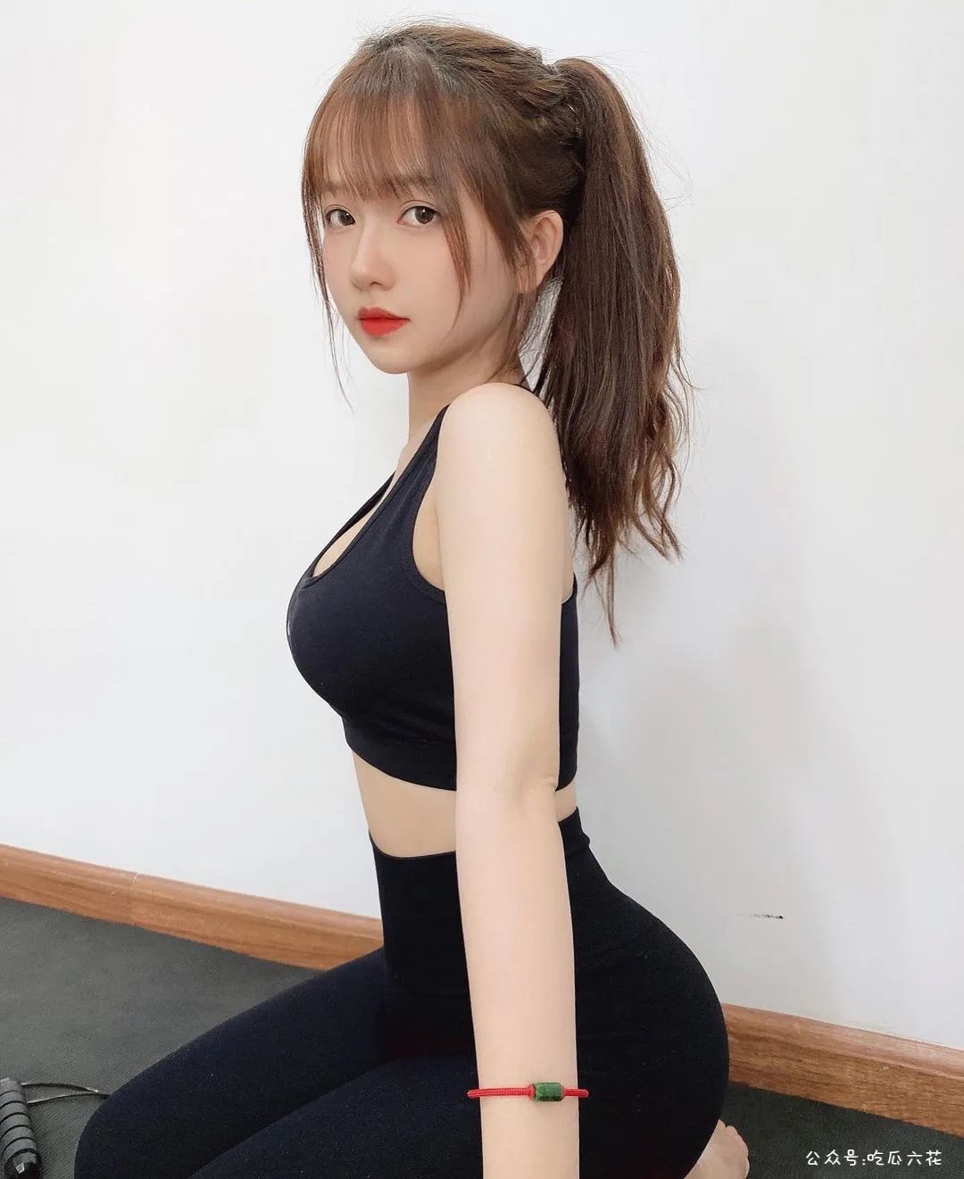 图片[19]-Q弹双马尾，身材超好的微胖妹妹-喜欢表情包分享—全网表情包