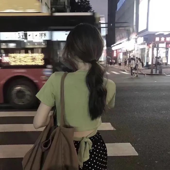 图片[29]-头像 | 又找了一组好看的微信头像-喜欢表情包分享—全网表情包