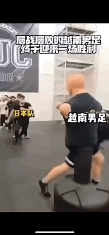图片[1]-【GIF】笑中带泪-喜欢表情包分享—全网表情包
