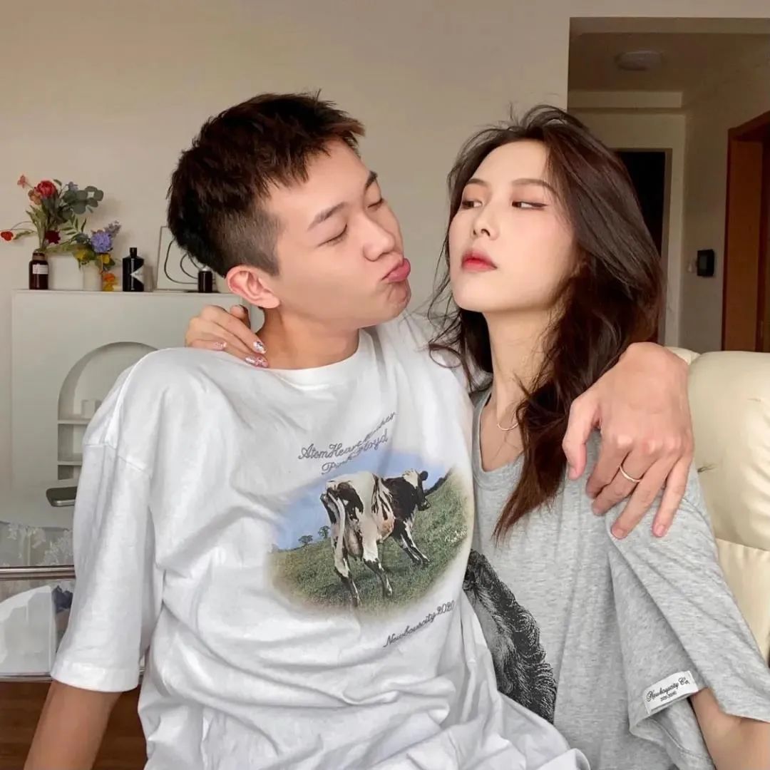 图片[16]-宝贝快和对象换情侣头像！-喜欢表情包分享—全网表情包