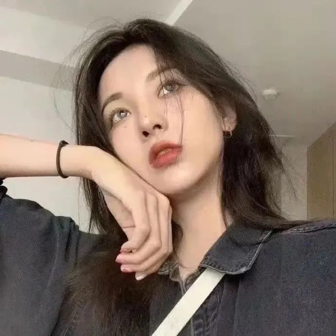 图片[32]-头像 | 三月请换一张好看的头像吧-喜欢表情包分享—全网表情包