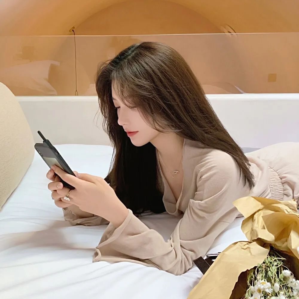 图片[17]-头像 | 颜值很高的微信头像-喜欢表情包分享—全网表情包