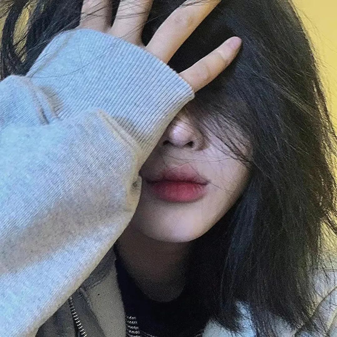 图片[24]-头像 | 三月请换一张好看的头像吧-喜欢表情包分享—全网表情包