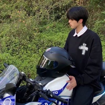 图片[45]-头像 | 颜值很高的微信头像-喜欢表情包分享—全网表情包