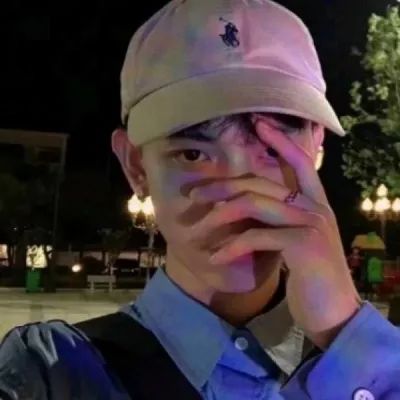 图片[33]-好看的微信头像-喜欢表情包分享—全网表情包