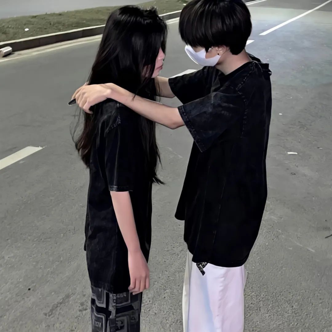 图片[20]-甜蜜情侣头像-喜欢表情包分享—全网表情包