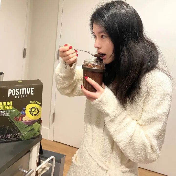 图片[8]-六月超好看头像-喜欢表情包分享—全网表情包