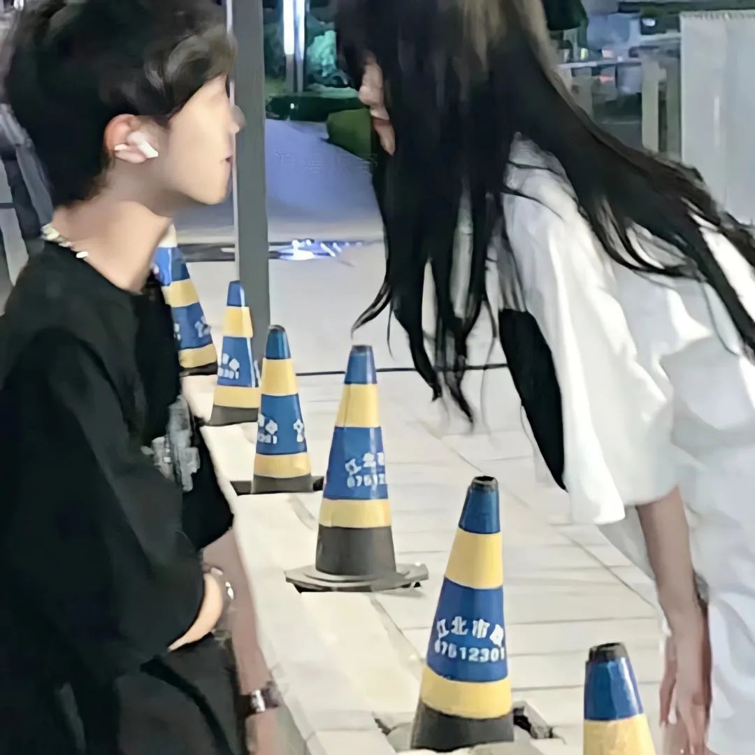 图片[9]-少女少男情头之头像-喜欢表情包分享—全网表情包