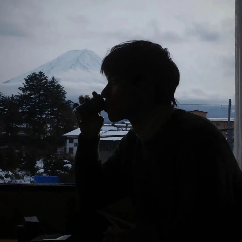 图片[38]-头像 | 好看漂亮，瞧一瞧呗-喜欢表情包分享—全网表情包